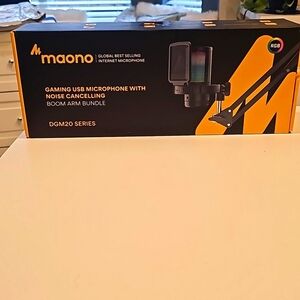 NWT MAONO Gaming USB Microphone DGM20S